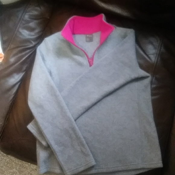 Girls old navy active pullover - Picture 3 of 3